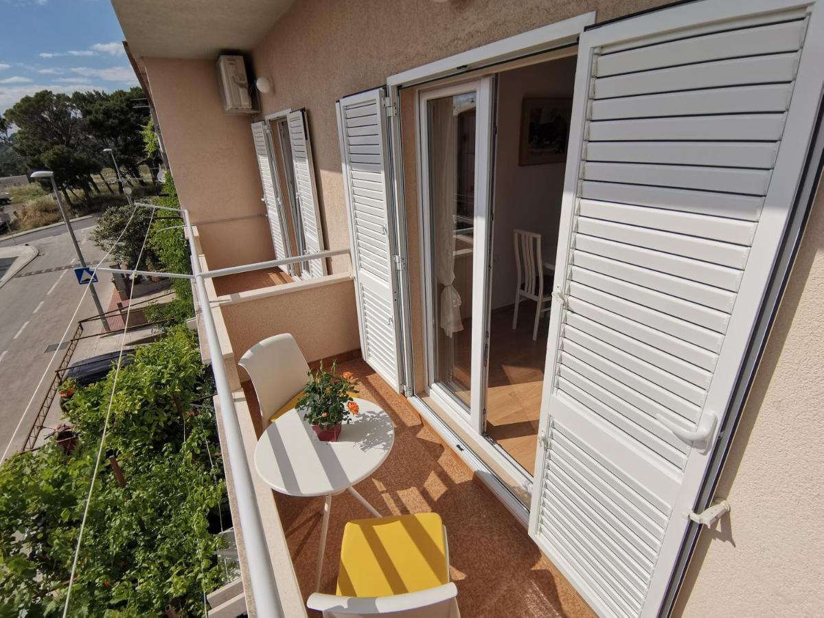 Riba * Makarska